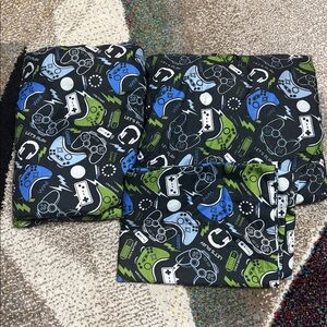 Power Down Video Gaming 3 Piece Twin Sheet Set Video Games